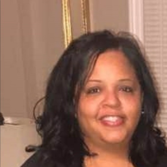 Meet your Posher, Katrina - Picture 2 of 2